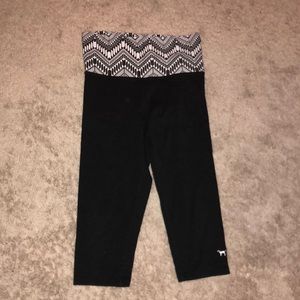 Victoria Secret PINK Cropped Leggings